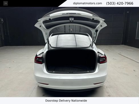 Used 2022 Tesla Model 3 Performance image 40