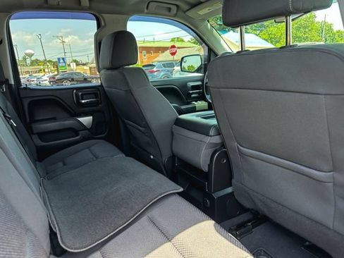 Used 2019 Chevrolet Silverado 1500 LT w/ All Star Edition AWD/4WD image 22