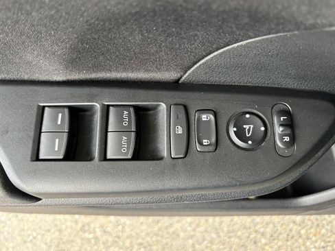 Used 2022 Honda Insight EX image 22