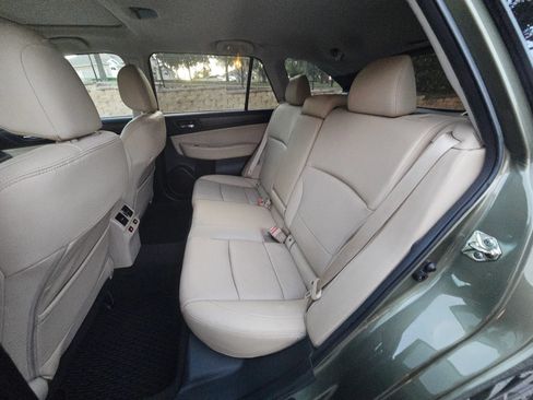 Used 2015 Subaru Outback 2.5i Limited AWD/4WD image 25