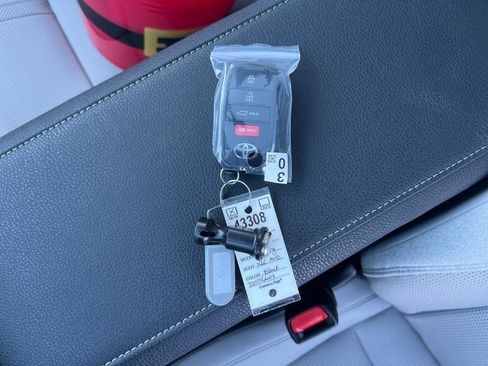 New 2026 Toyota Camry XLE image 29