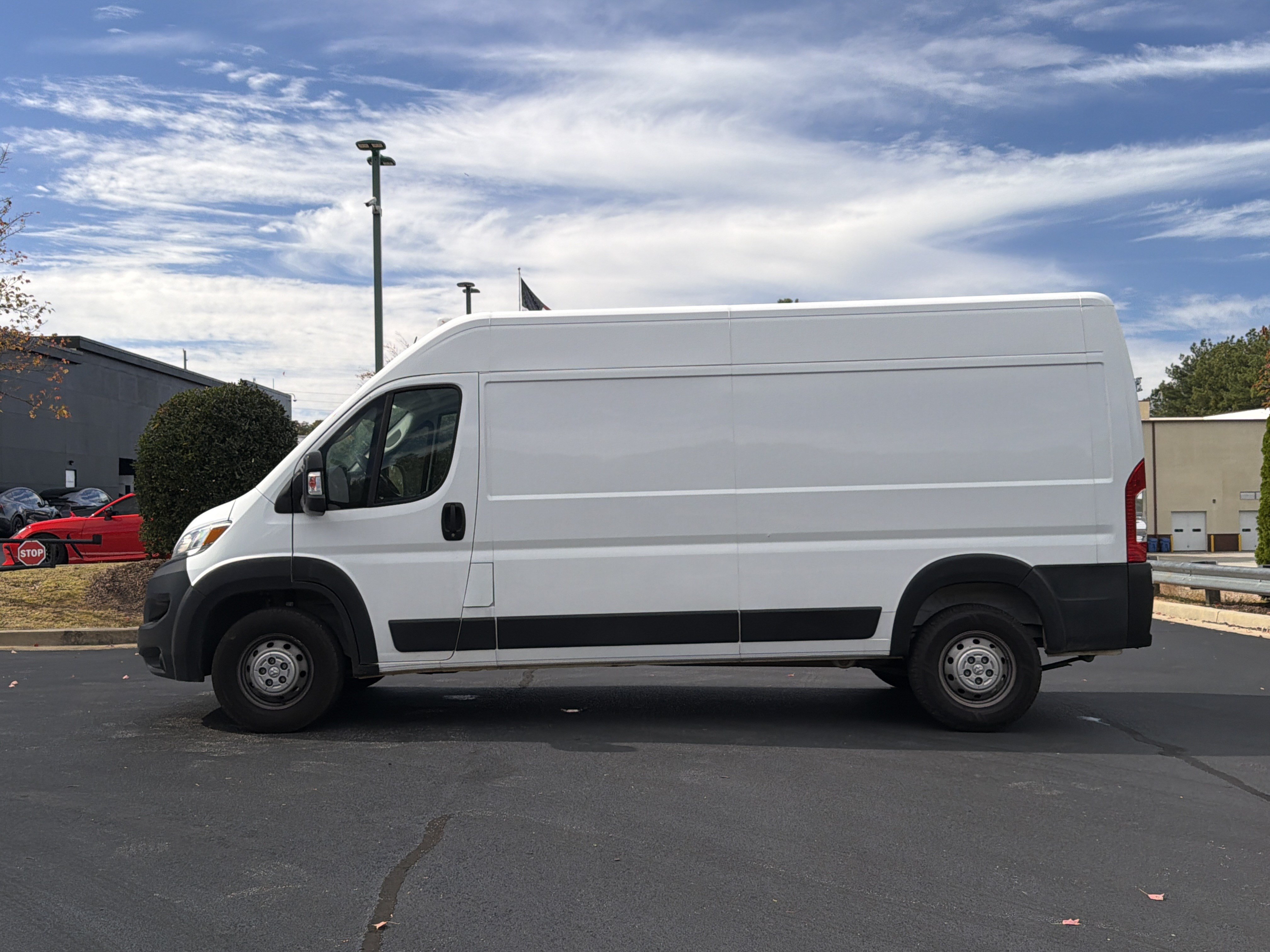 Used 2023 RAM ProMaster 2500 FWD image 10