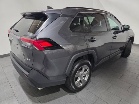 Used 2024 Toyota RAV4 XLE FWD image 5