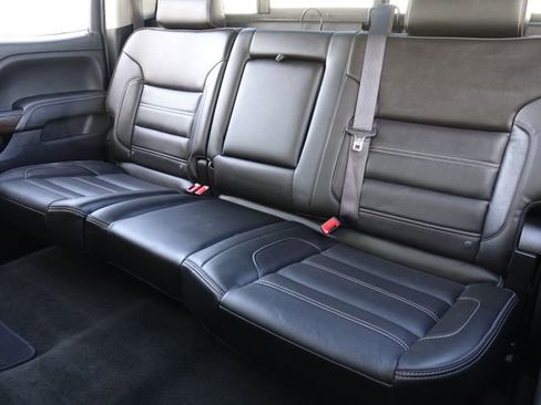 Used 2017 GMC Sierra 3500 Denali w/ Duramax Plus Package image 30