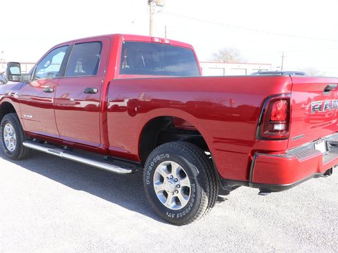 New 2026 RAM 2500 Big Horn AWD/4WD image 5