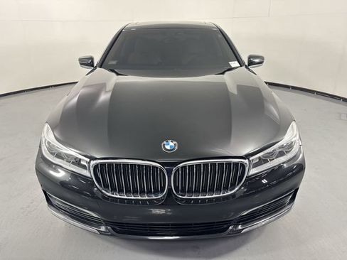 Used 2016 BMW 750i xDrive AWD/4WD image 26