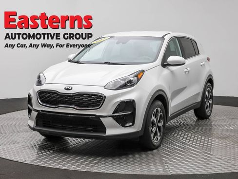 Used 2022 Kia Sportage LX FWD image 1