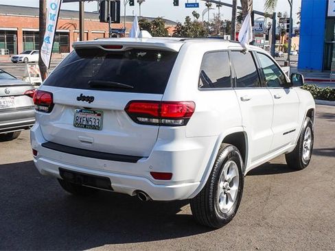 Used 2019 Jeep Grand Cherokee Altitude image 5