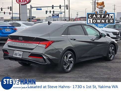 Used 2024 Hyundai Elantra SEL w/ Convenience Package image 5