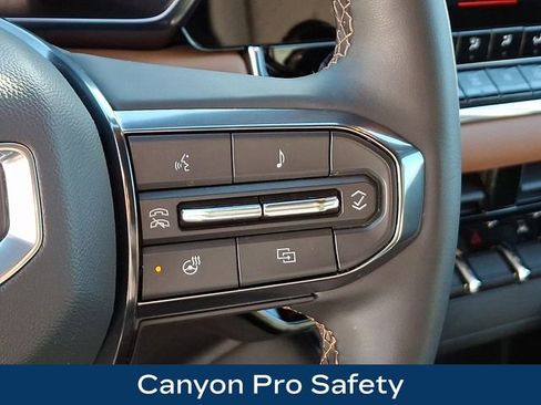 Used 2024 GMC Canyon AT4 w/ AT4 Premium Package image 26