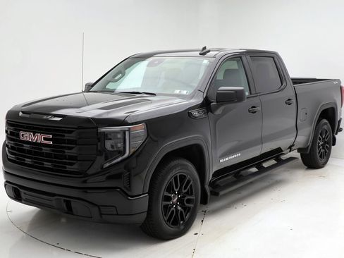 Used 2023 GMC Sierra 1500 Pro w/ Graphite Edition image 2