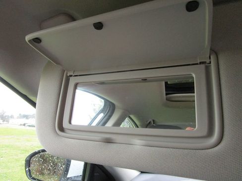 Used 2025 Nissan Altima 2.5 SV w/ SV Special Edition Package image 39