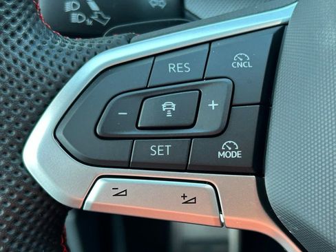 Used 2025 Volkswagen GTI SE w/ SE Leather Seating Package image 21