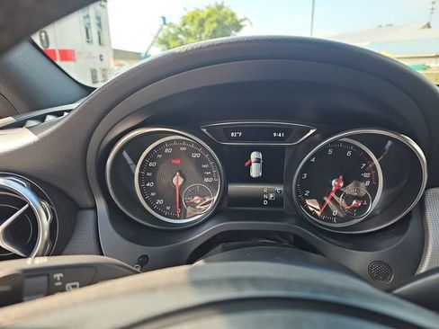 Used 2019 Mercedes-Benz GLA 250 4MATIC image 13