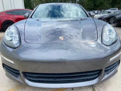 Used 2015 Porsche Panamera S RWD image 8
