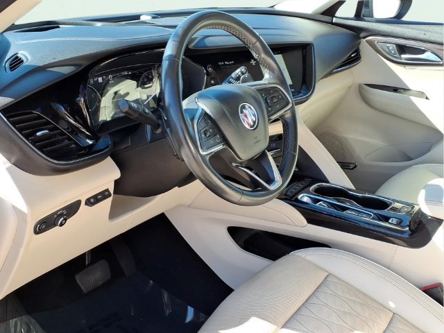 Used 2022 Buick Envision Avenir w/ Technology Package II AWD/4WD image 8