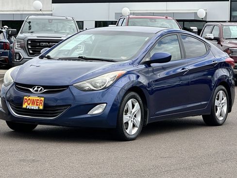 Used 2013 Hyundai Elantra GLS w/ Preferred Pkg FWD image 8
