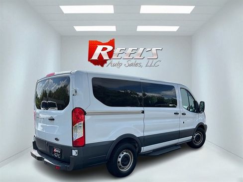 Used 2018 Ford Transit 150 XL RWD image 7