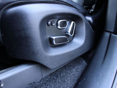 Used 2015 Land Rover Range Rover Autobiography AWD/4WD image 10