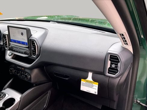 Used 2024 Ford Bronco Sport Outer Banks AWD/4WD image 18