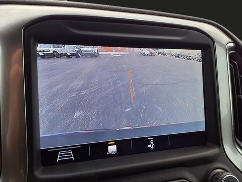 Used 2019 Chevrolet Silverado 1500 LTZ w/ LTZ Convenience Package image 7