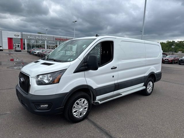 Used 2025 Ford Transit 250 Low Roof w/ Exterior Upgrade Package RWD image 45