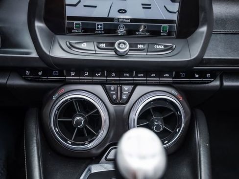 Used 2016 Chevrolet Camaro LT RWD image 20