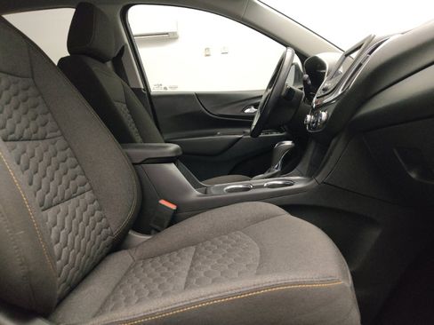 Used 2019 Chevrolet Equinox LT AWD/4WD image 21
