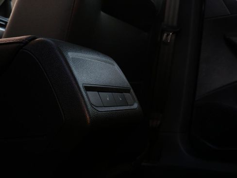 Used 2021 Volkswagen Jetta SE image 34