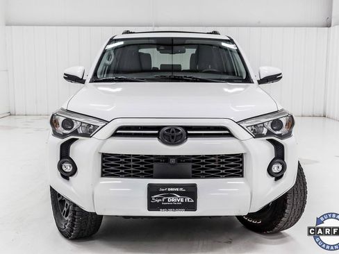 Used 2023 Toyota 4Runner SR5 Premium image 10