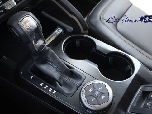 New 2026 Ford Bronco Badlands AWD/4WD image 13