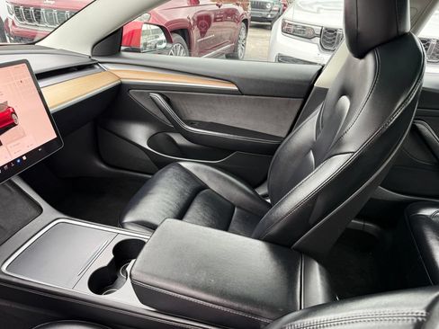 Used 2023 Tesla Model 3 Standard Range RWD image 25