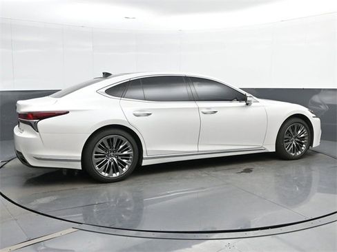 Used 2018 Lexus LS 500 AWD w/ Luxury Package image 8