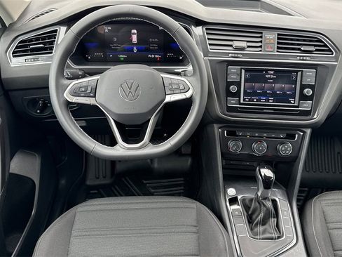 Used 2024 Volkswagen Tiguan S image 14