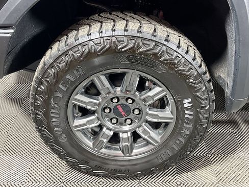 Used 2026 GMC Sierra 1500 AT4X AWD/4WD image 25