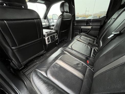 Certified 2021 Ford F350 Platinum image 25