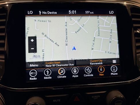 Used 2019 Jeep Grand Cherokee Limited w/ Luxury Group II image 31