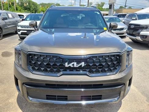 Used 2024 Kia Telluride EX X-Line AWD/4WD image 2