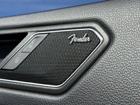 Used 2019 Volkswagen Tiguan SEL Premium R-Line image 8