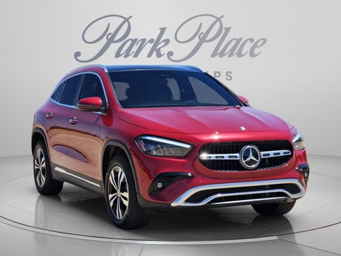 Certified 2026 Mercedes-Benz GLA 250 4MATIC image 8