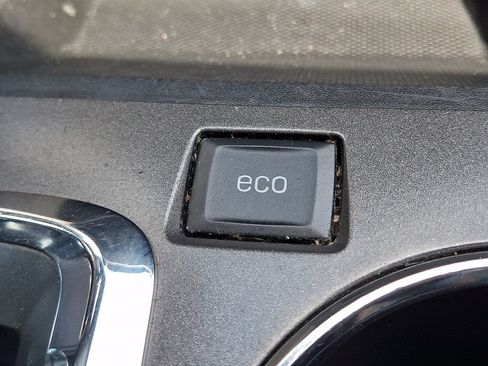 Used 2012 Chevrolet Equinox LT AWD/4WD image 28