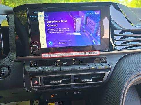 New 2026 Toyota Camry SE FWD image 19
