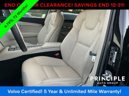 Certified 2023 Volvo XC90 B5 Core w/ Protection Package Premier image 18