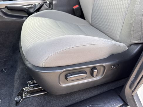 Used 2022 Toyota Tacoma SR5 image 12