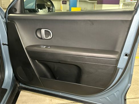 Used 2024 Hyundai Ioniq 5 SEL image 14