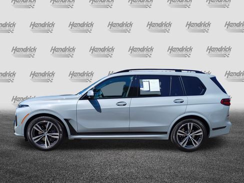 Used 2026 BMW X7 xDrive40i w/ M Sport Package AWD/4WD image 7