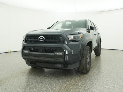 New 2026 Toyota 4Runner SR5 image 32