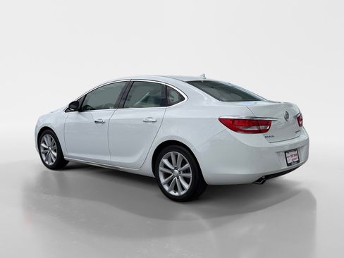 Used 2012 Buick Verano FWD image 3