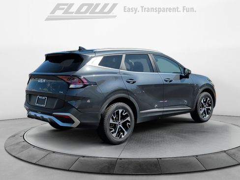 Used 2023 Kia Sportage EX AWD/4WD image 9