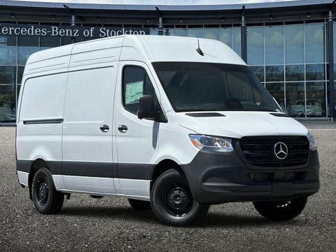 New 2026 Mercedes-Benz Sprinter 2500 image 2
